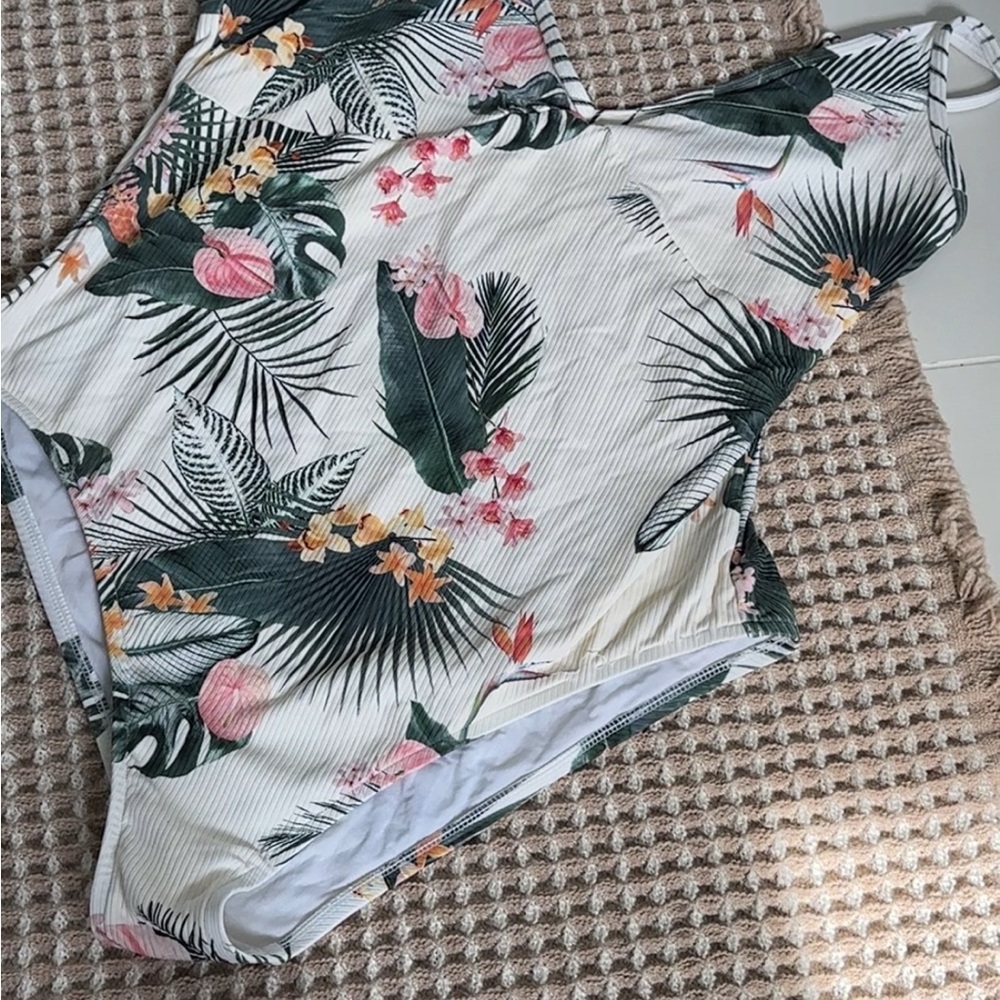 Ripcurl Tropical Floral One-Piece Swimsuit